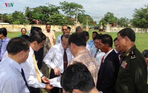 ពិនិត្យស្ដារបណ្ដាវិមានមិត្តភាពវៀតណាម-កម្ពុជា